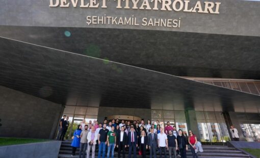 devlet-tiyatroları